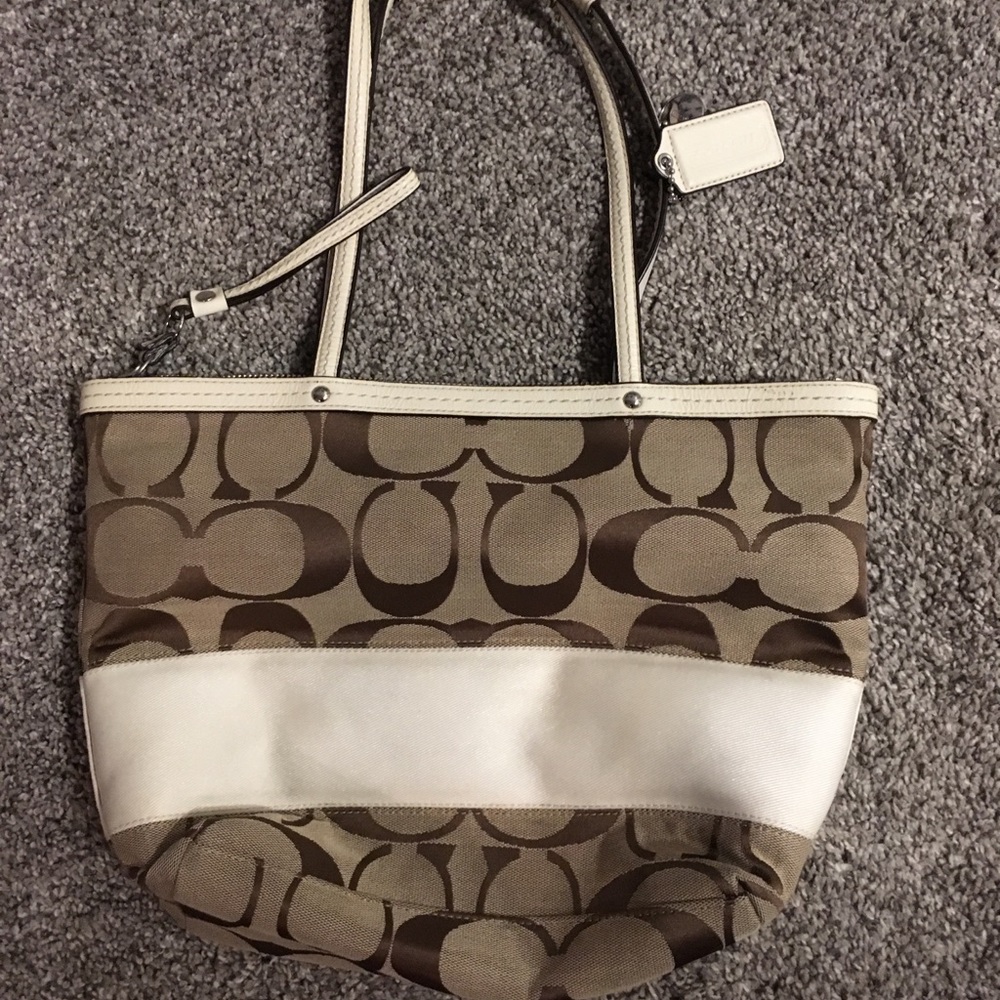 Coach (Authentic) - image 1